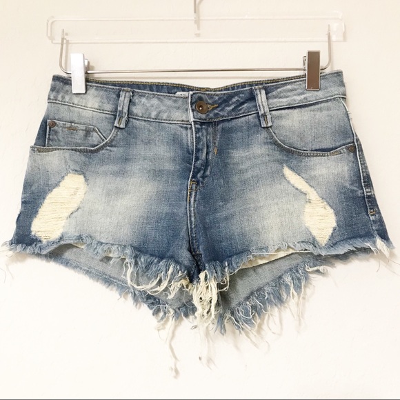 Zara Pants - Zara Trafaluc Distressed Cut Off Denim Shorts